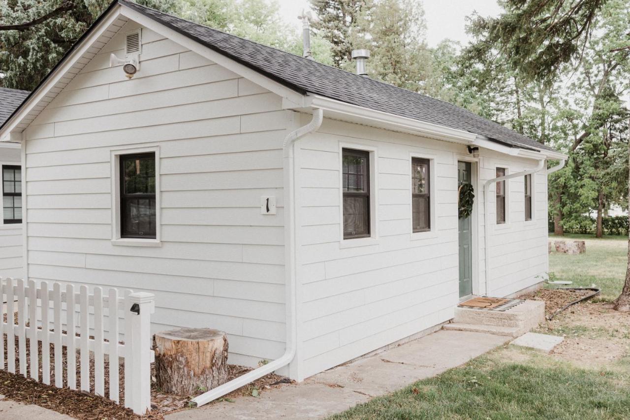 Spearfish Cottages 외부 사진